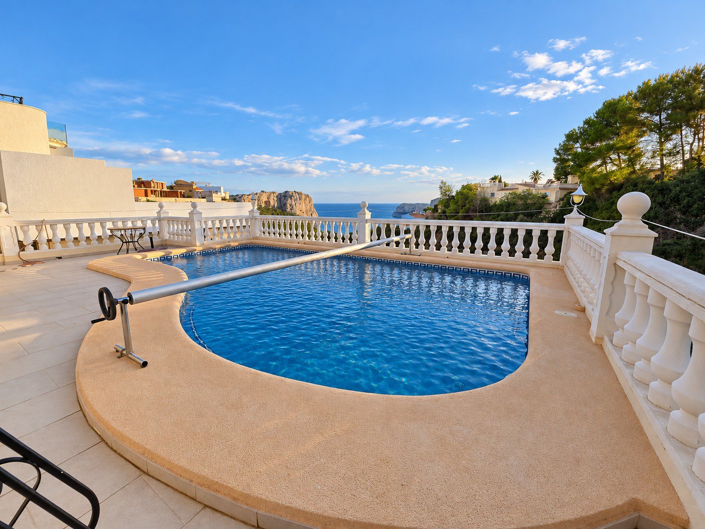Villa en Cumbres del Sol · Fresnos · 10